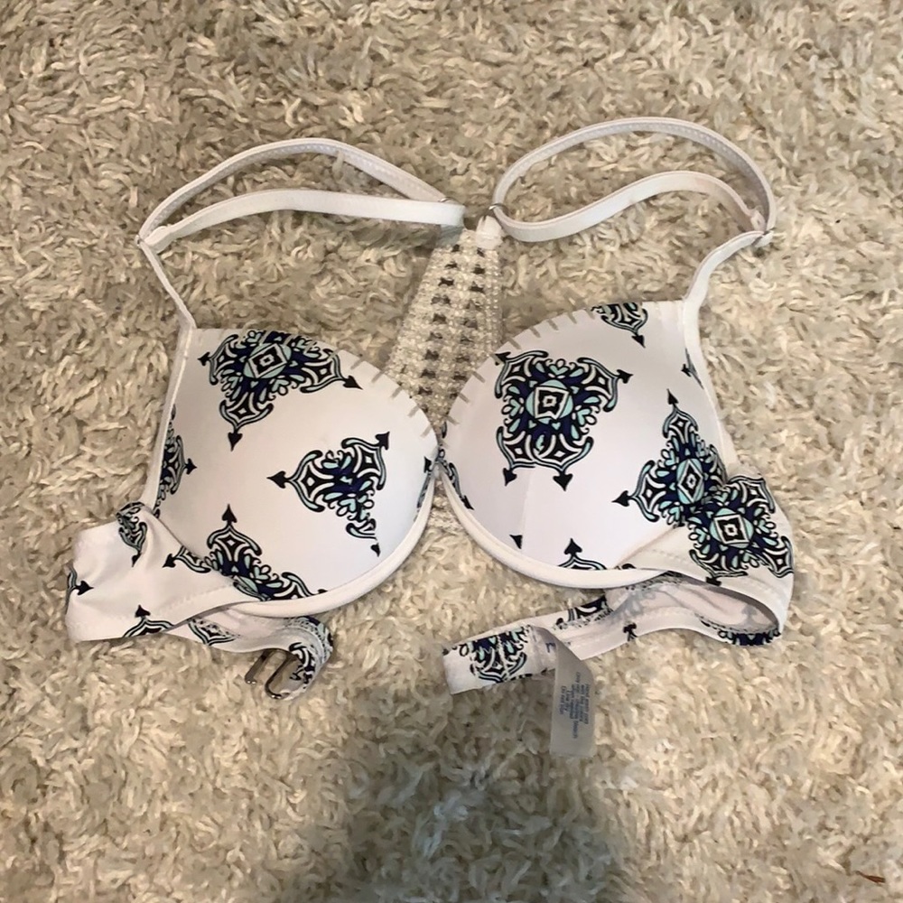 Bikini top